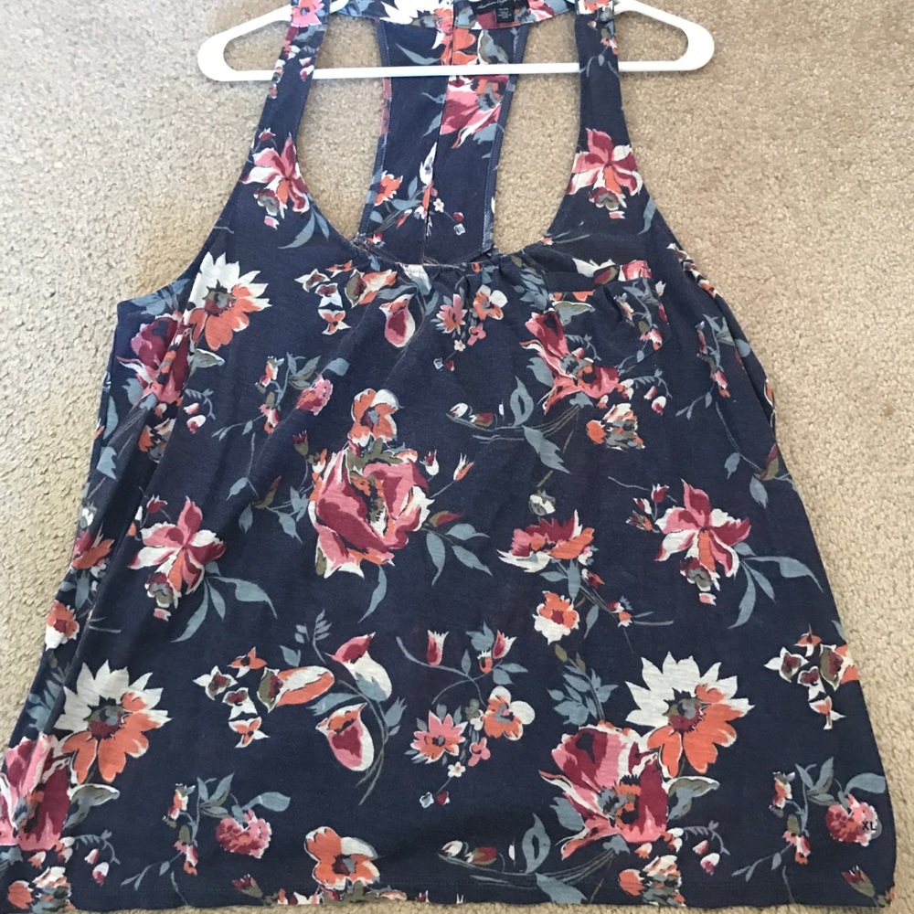 Tank top.